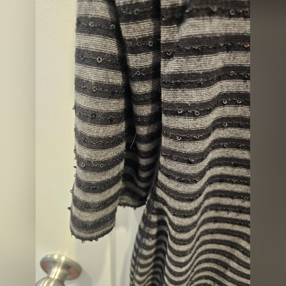 Express Black Gray Striped Sequin Knit Dress Medium - Picture 3 of 9